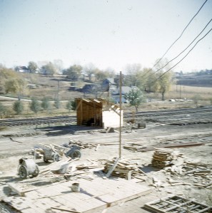 Construction of the hoist very early in the process of building the Vinton Street elevator. Note the Georgia buggies near the formwork.